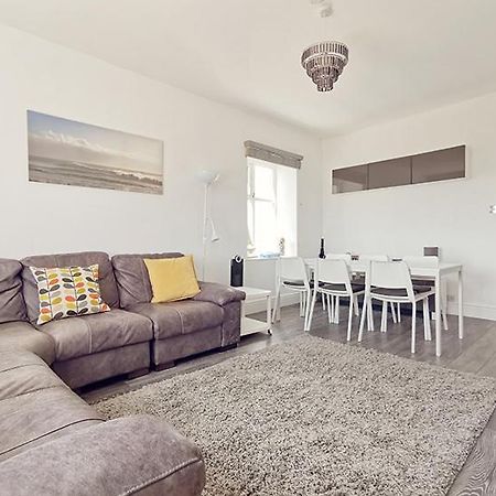Plas Darien-3 Bed Apt- Sea Views - Sleeps 5 Trearddur Exteriér fotografie