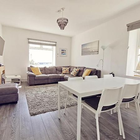 Plas Darien-3 Bed Apt- Sea Views - Sleeps 5 Trearddur Exteriér fotografie