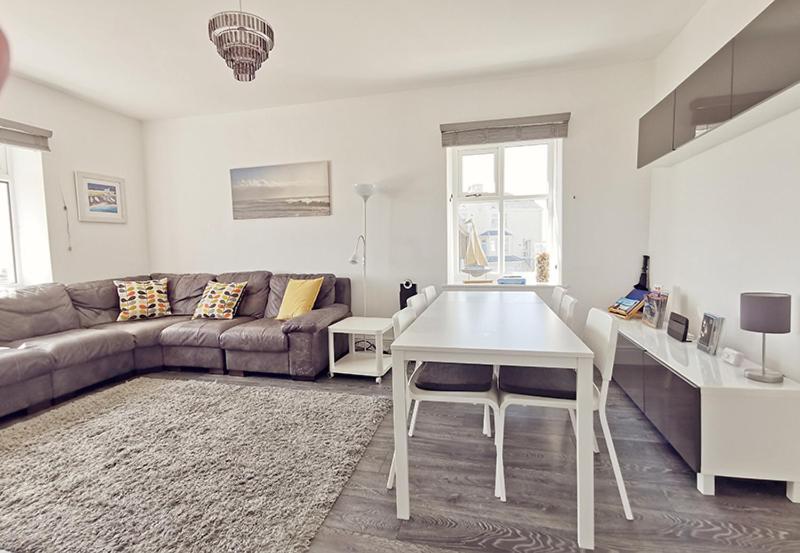 Plas Darien-3 Bed Apt- Sea Views - Sleeps 5 Trearddur Exteriér fotografie